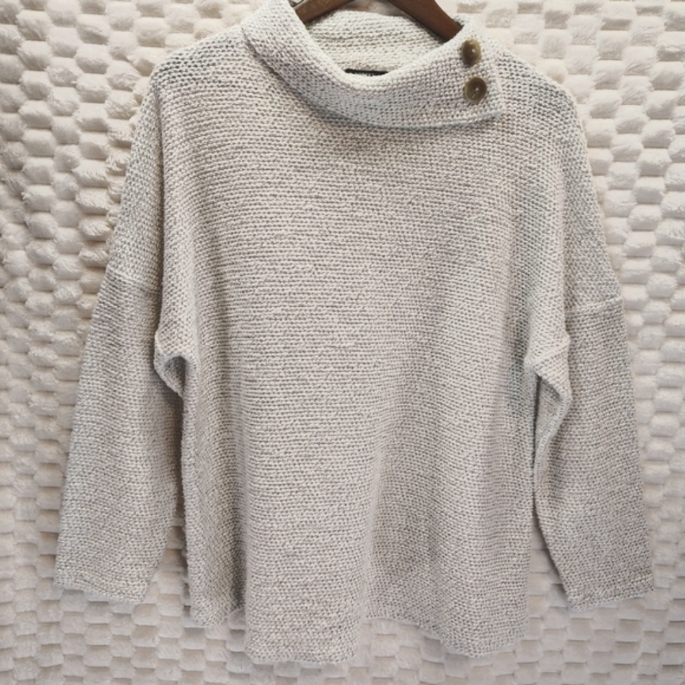 Robert Louis Oat Color With Black Specks Cowl Neck Sweater Size 20